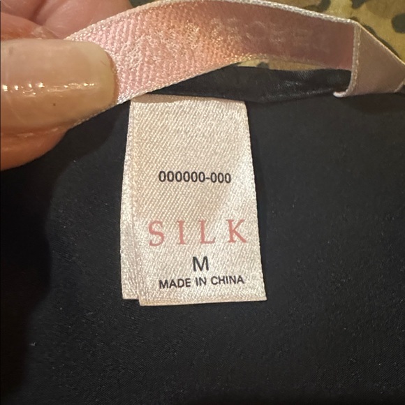 Victoria's Secret Vintage Black Silk Short Gown w/ Cut-Out Back - Picture 9 of 10